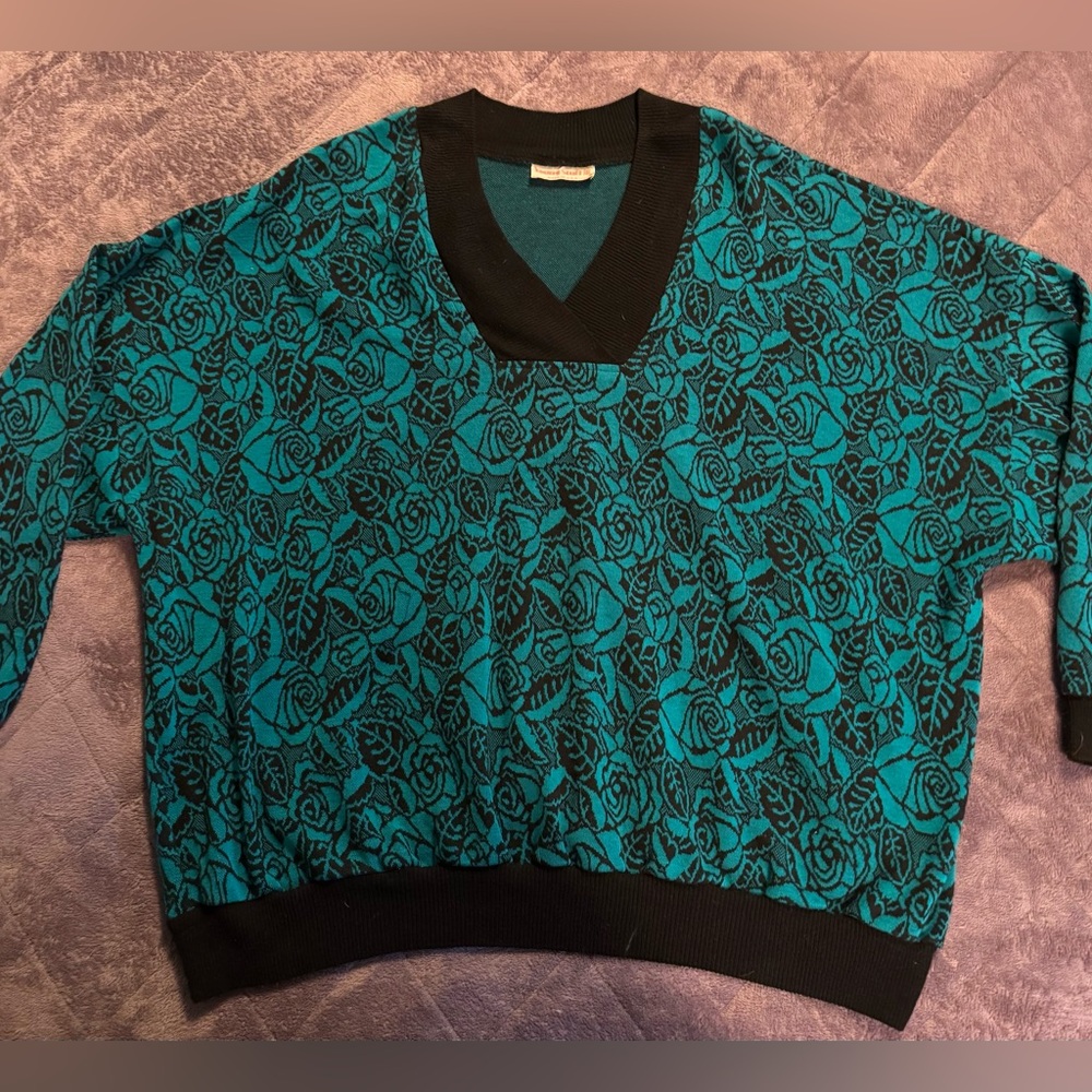 Vintage 1980s Floral Teal and Black Sweater
